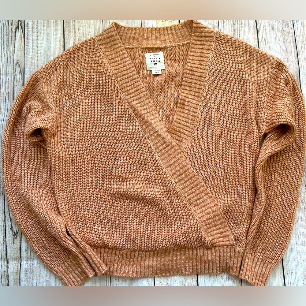 NWOT Billabong Orange V-Neck Cropped Knit Sweater